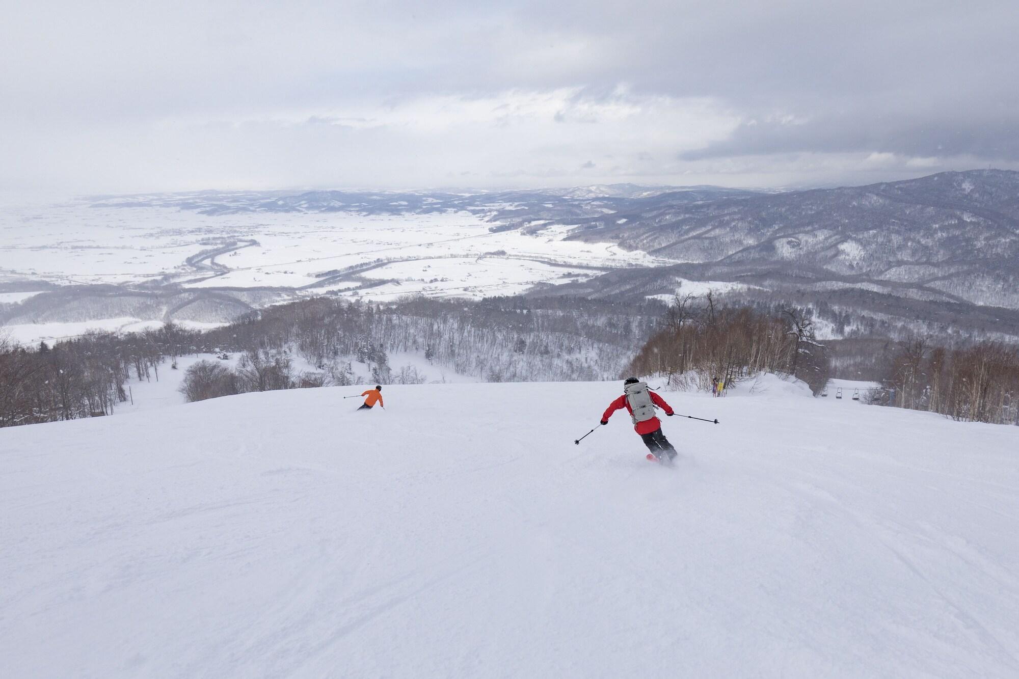 Hoshino Resorts Asahikawa Grand Hotel Exterior foto